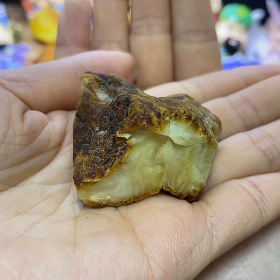 定制琥珀未镶嵌吴