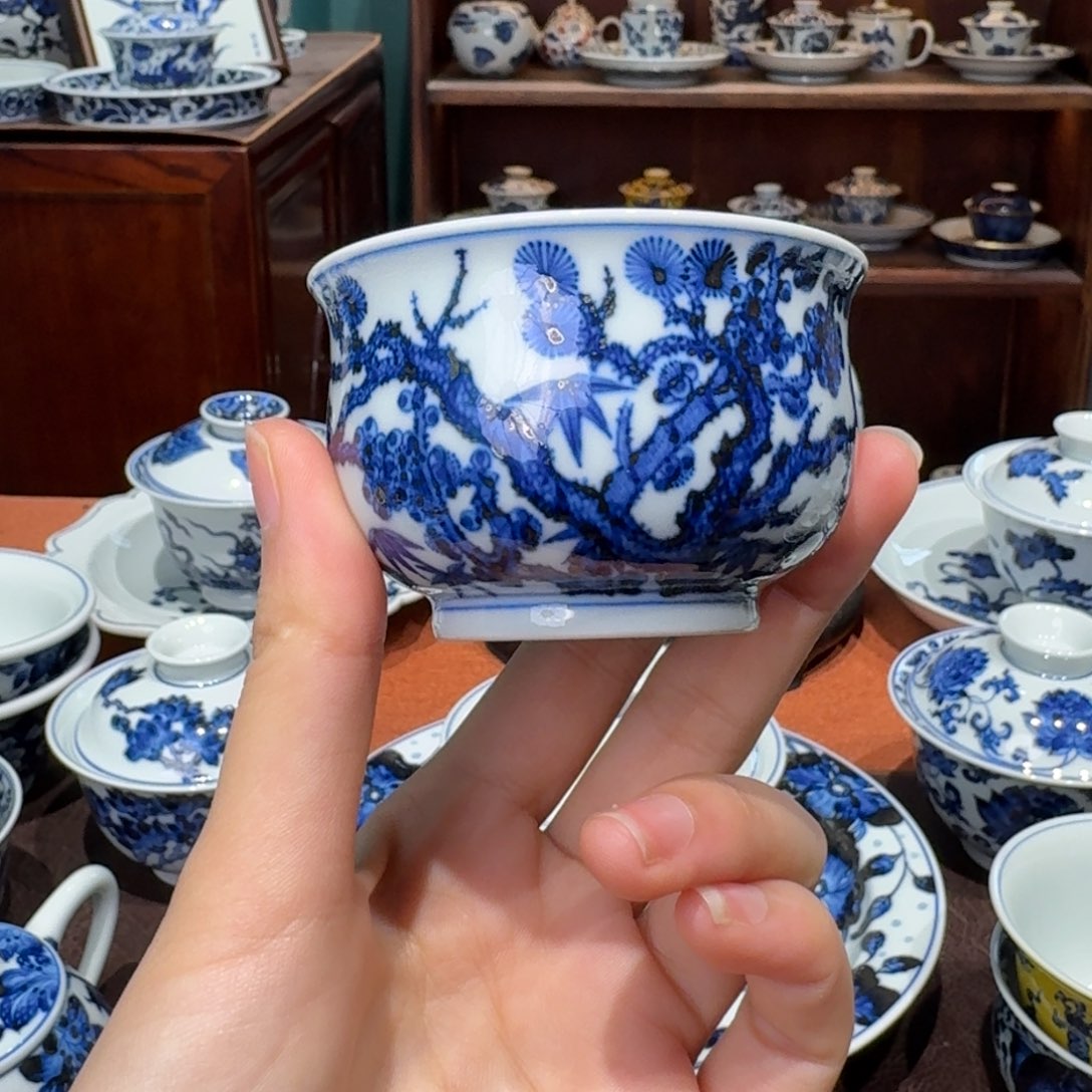 青花雯华堂手绘杯杯