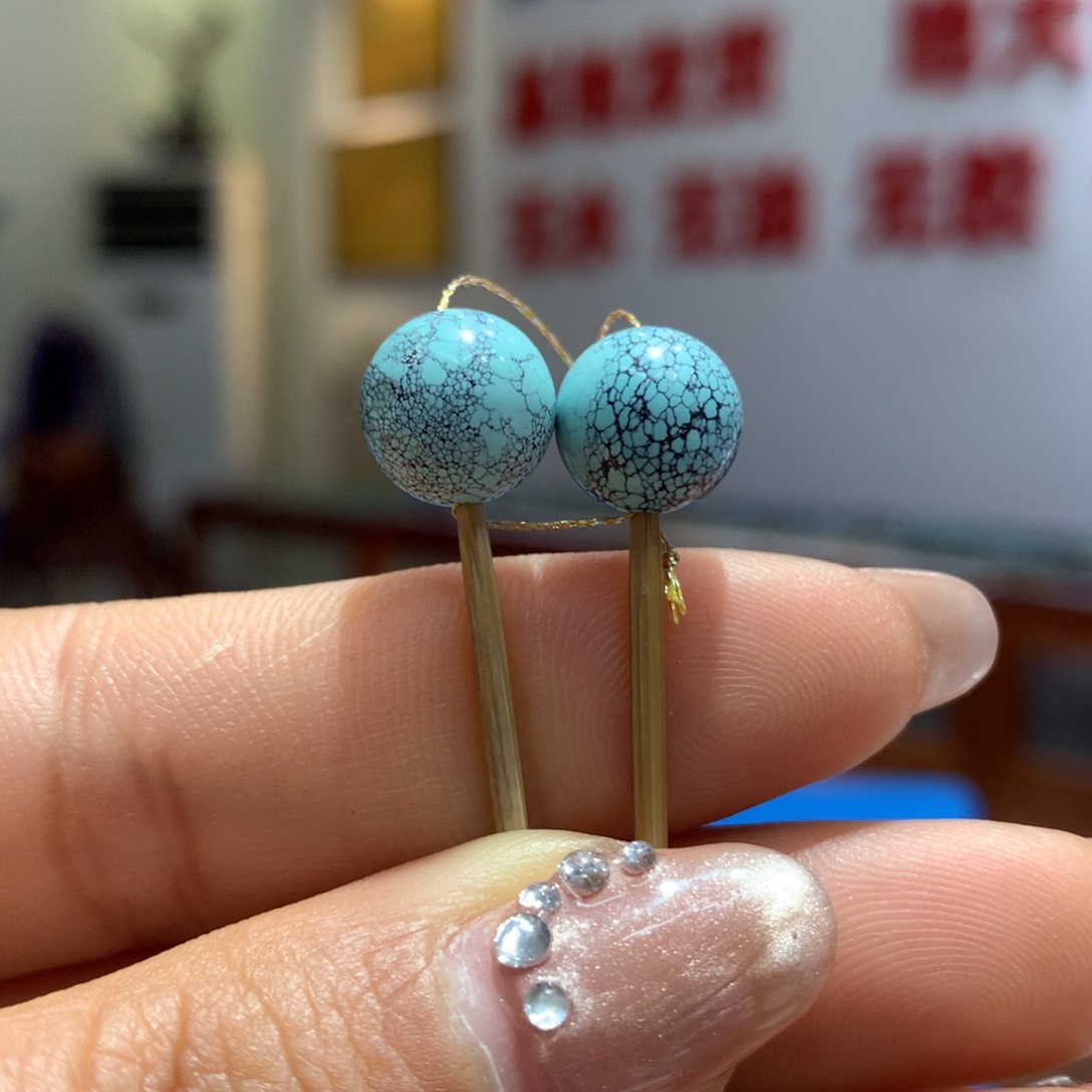 绿松石配饰未镶嵌