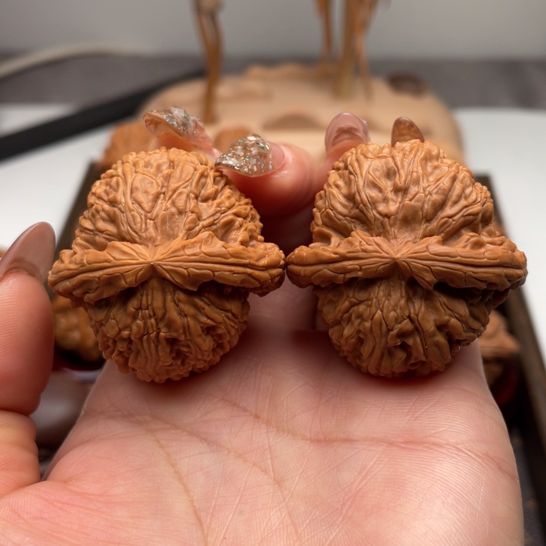 桃核把件闷白精配40