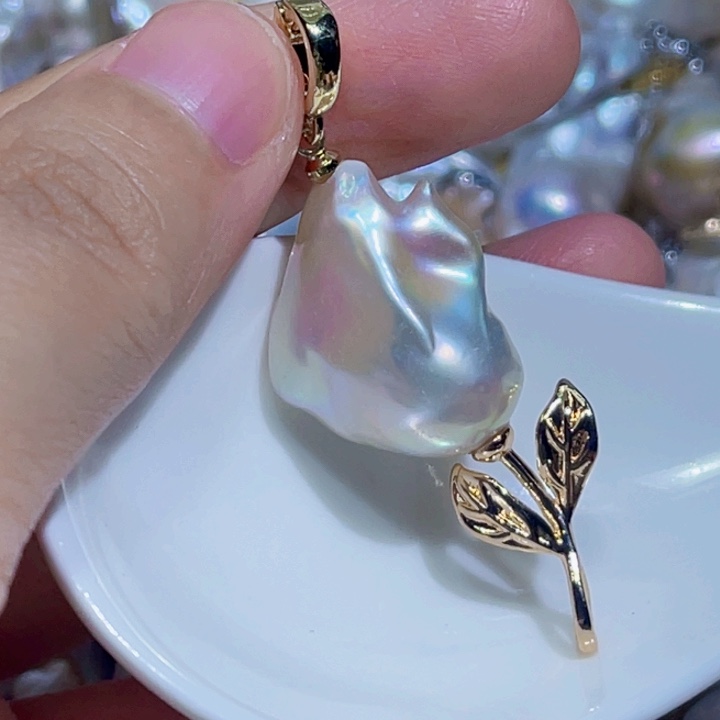 颈饰未镶嵌淡水珍珠