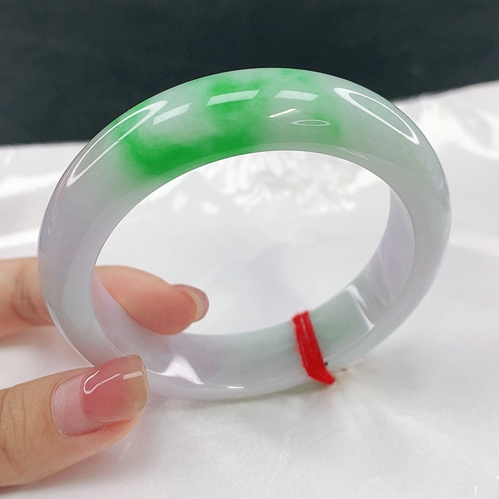 翡翠未镶嵌手镯圈56.6，0A036