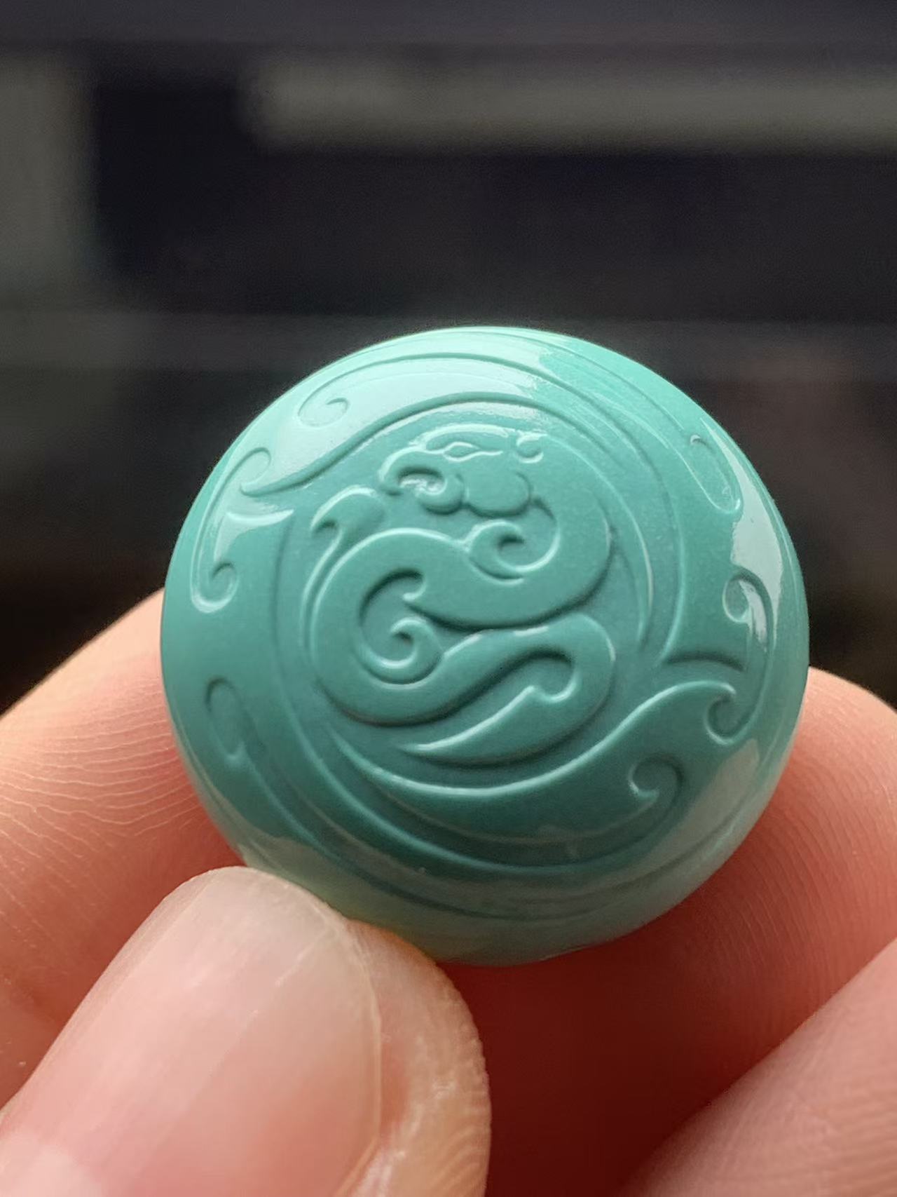 天然原矿绿松石博古纹圆牌秦古玉化青皮绿料苏工梵雅王山老师作品