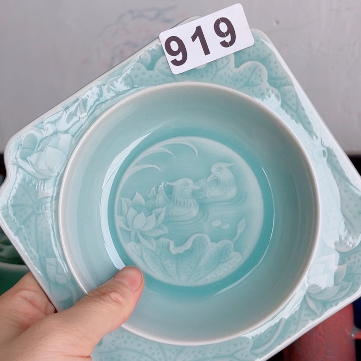 青瓷给哈哈哈哈哈哈哈哈哈