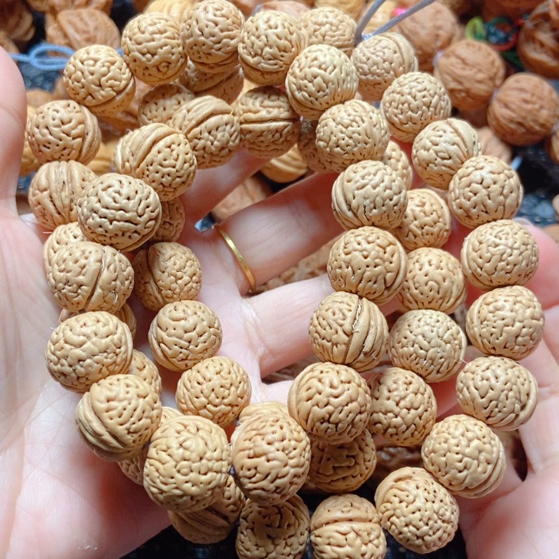 文玩核桃手串桃核
