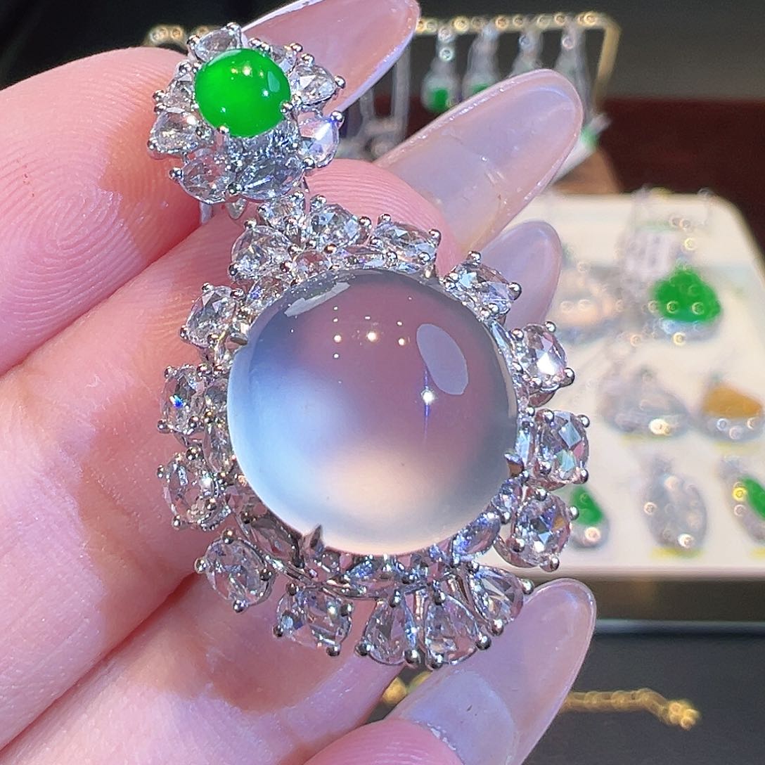 翡翠18K金镶嵌吊坠(不含链)翡翠