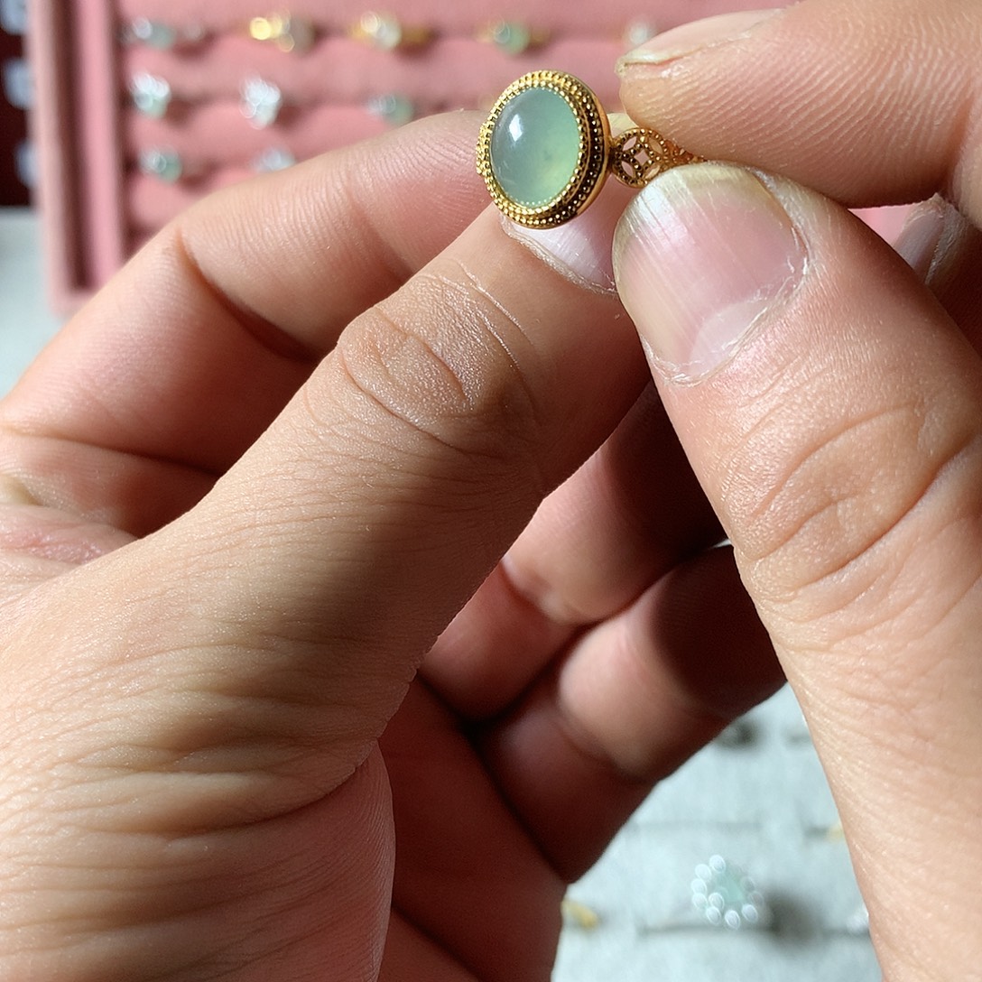 8***意翡翠未镶嵌戒指867