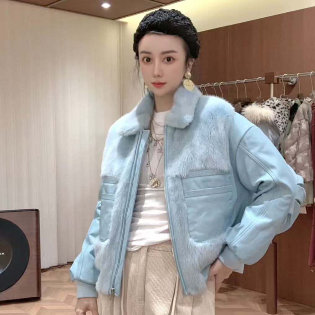 郭夫人 | 2025高端轻奢时尚经典皮鹅绒拼貂女外套-25285