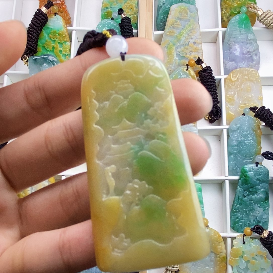 颈饰未镶嵌翡翠翡翠