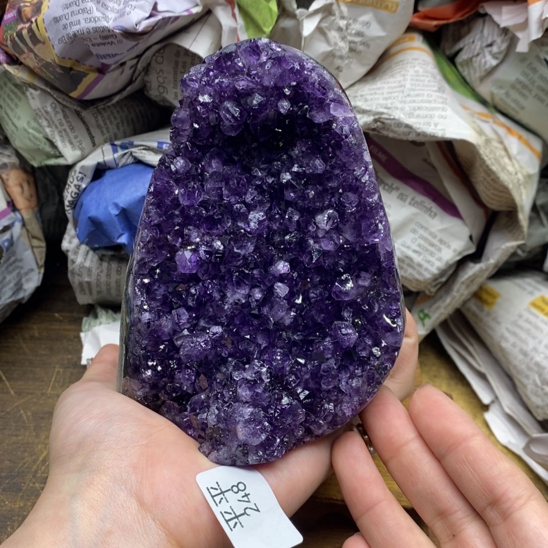 乌拉圭未镶嵌紫晶