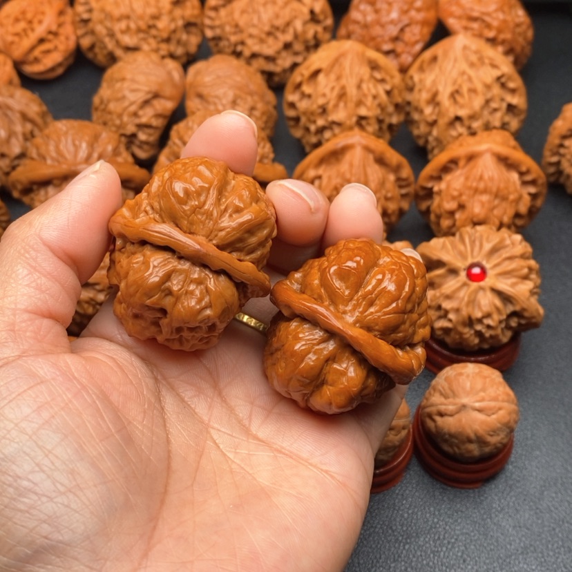 【闪购商品】文玩核桃把件37蛤蟆色差