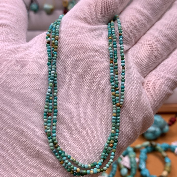 绿松石未镶嵌原矿一*徐