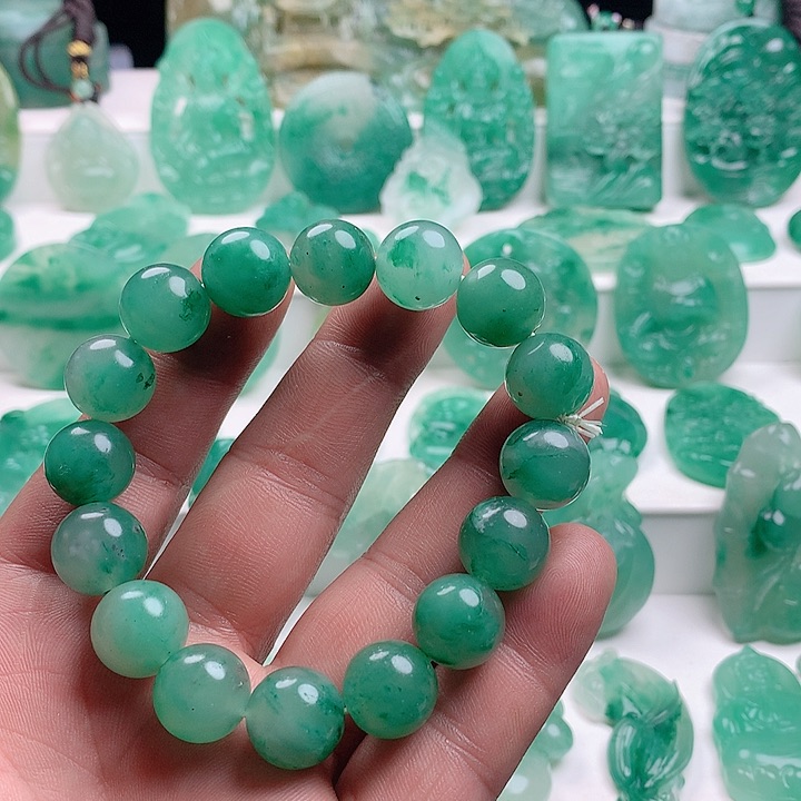 石英质玉手链未镶嵌