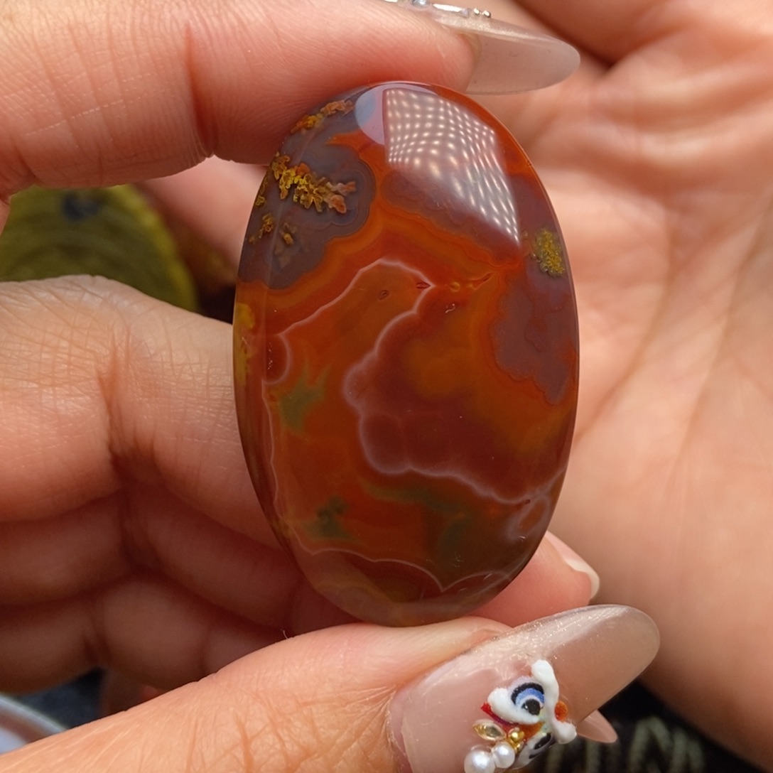 玛瑙/玉髓颈饰未镶嵌战国红