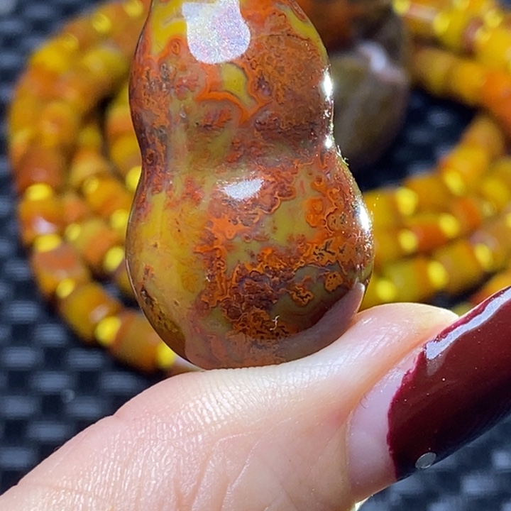 玛瑙/玉髓颈饰未镶嵌