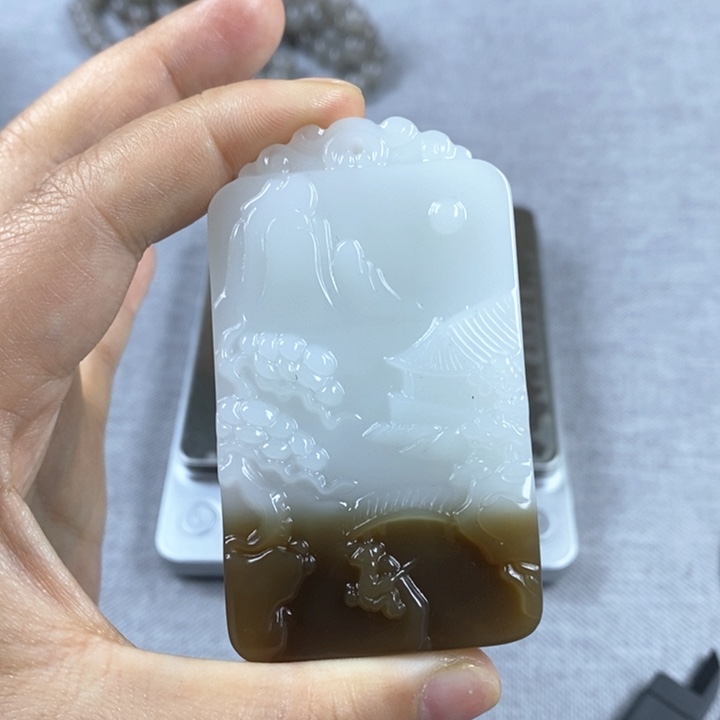 和田玉颈饰未镶嵌