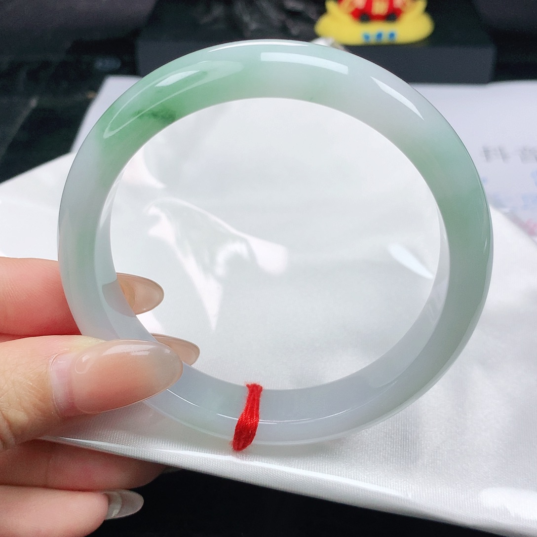 未镶嵌手镯翡翠正
