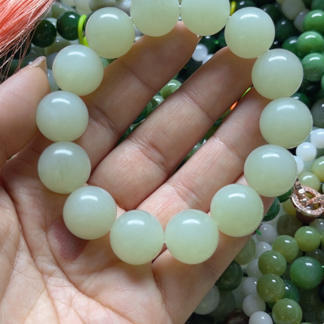 和田玉手链未镶嵌