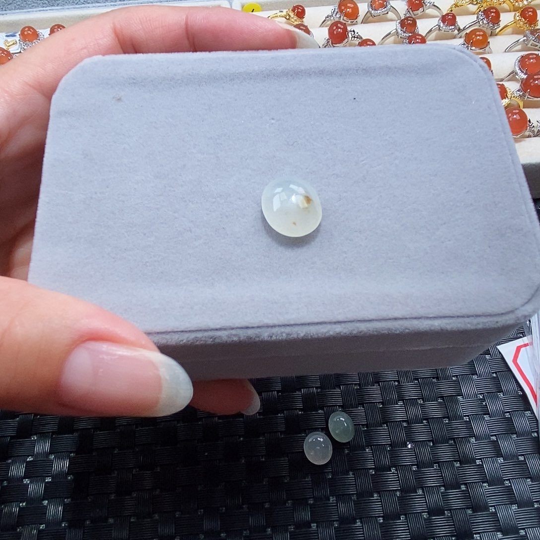 菩***下翡翠未镶嵌戒指缅甸