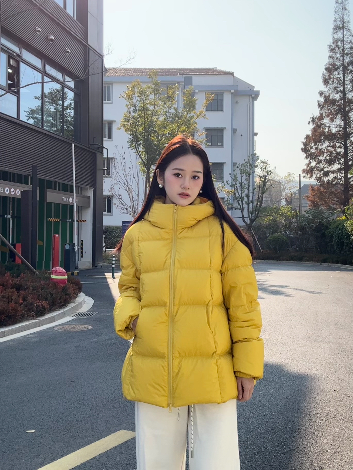 2025秋冬新款爆款~！白鸭绒加厚百搭宽松轻盈连帽外套-2512MM