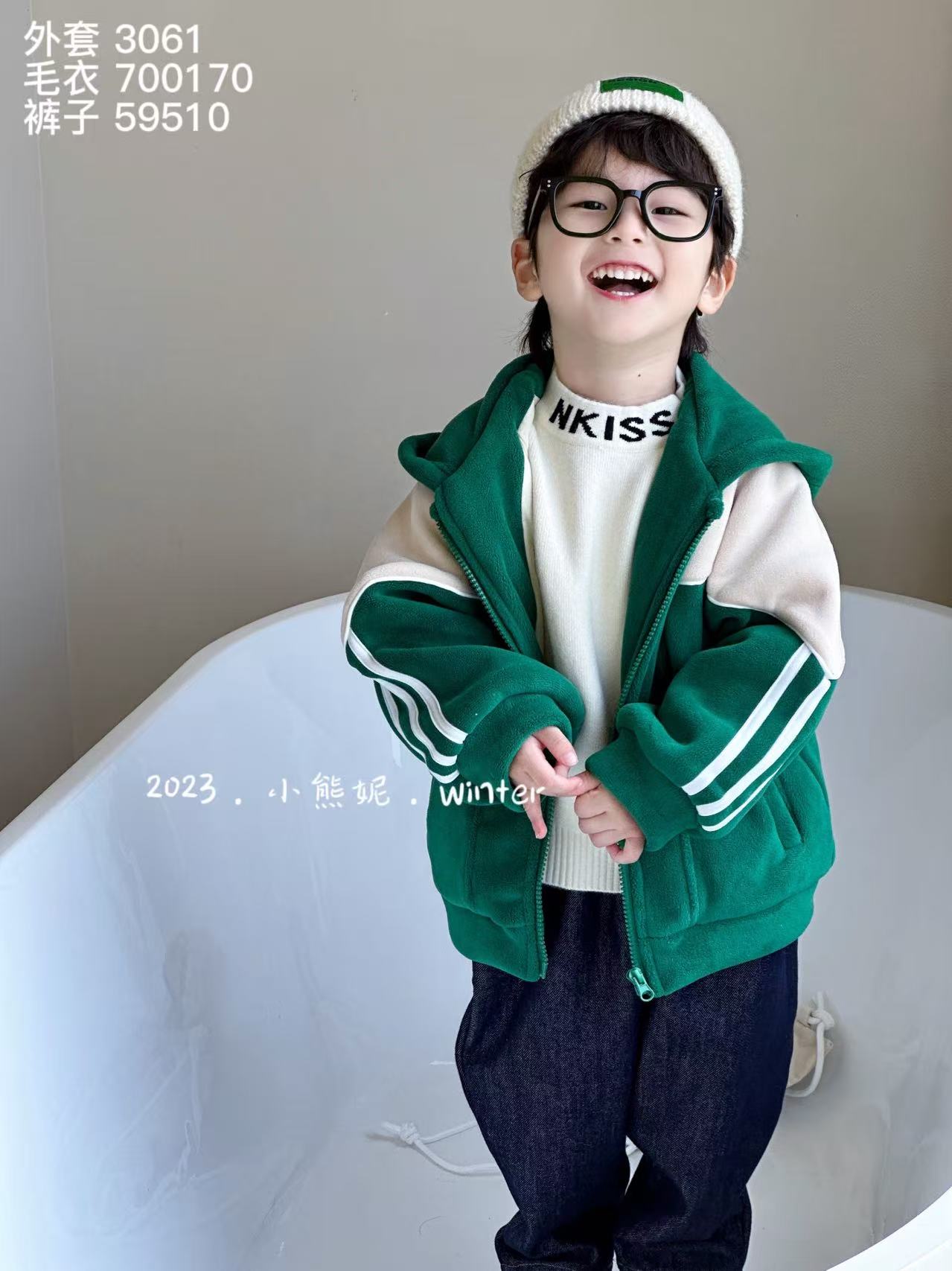 小熊妮儿童秋冬摇粒绒外套连帽上衣  3061