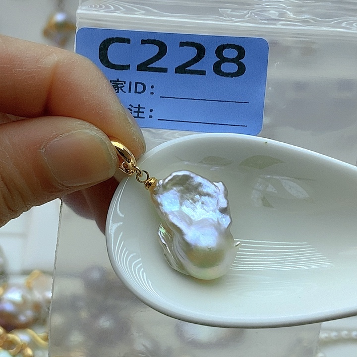 淡水珍珠颈饰未镶嵌