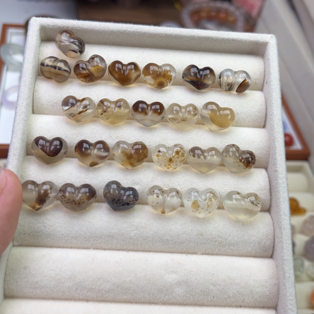 玛瑙/玉髓合金戒指屁桃