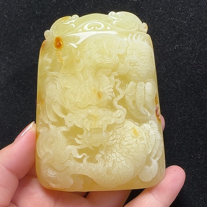 蜜蜡珠宝奇石未镶嵌