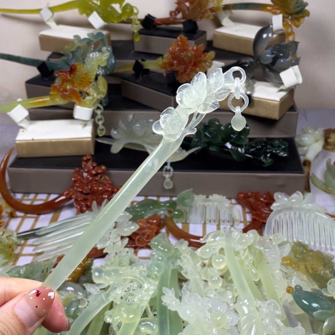 未镶嵌蛇纹石玉发饰