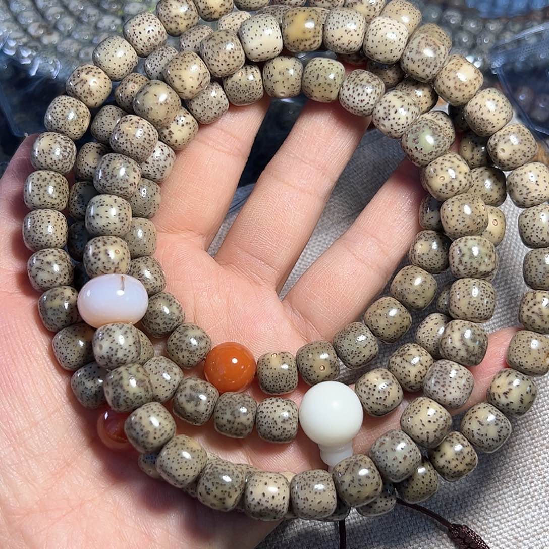 星月菩提手串黑****豆星月菩提原生态