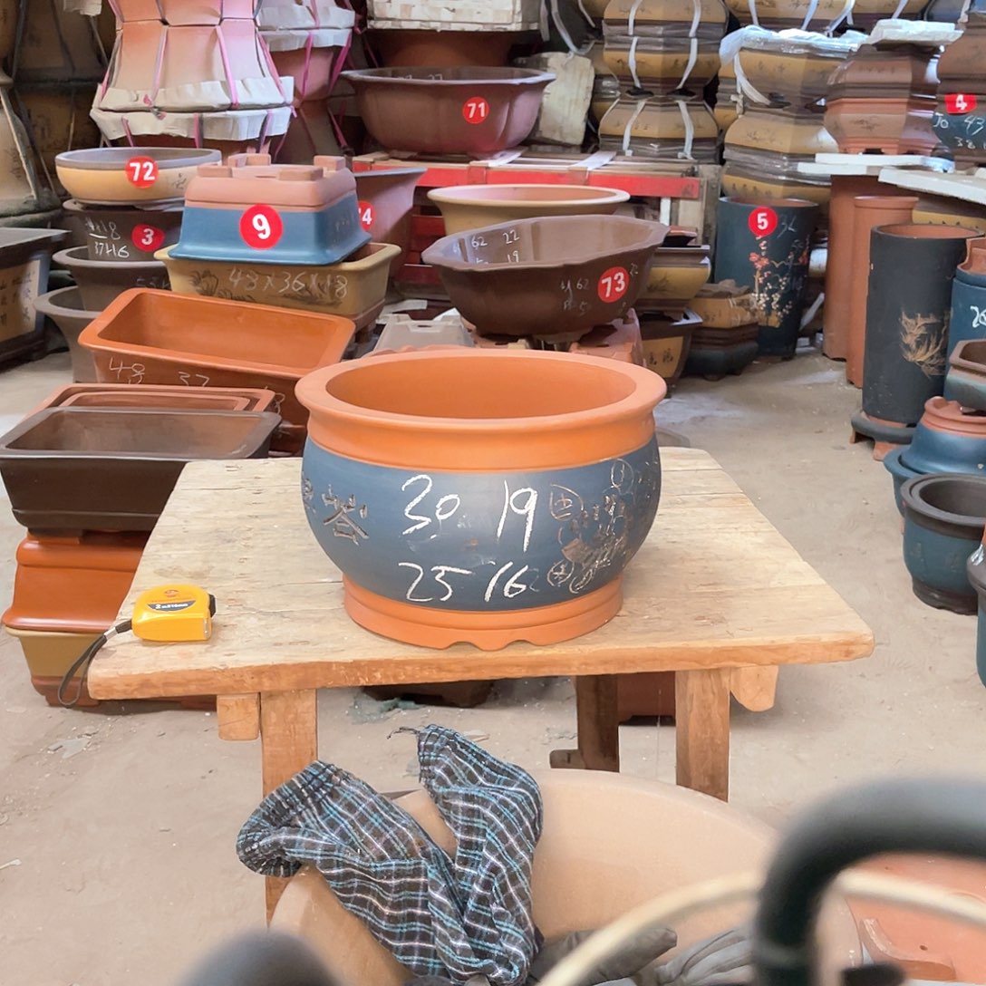 紫砂花盆金鱼缸盆一个