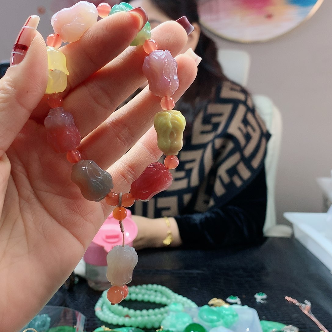 【闪购商品】玛瑙/玉髓手链未镶嵌