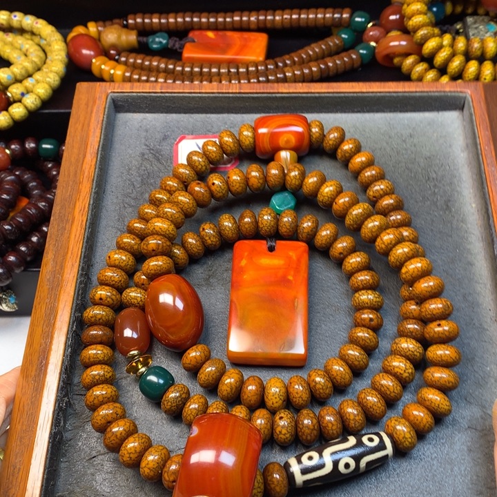 星月菩提吊坠菩提