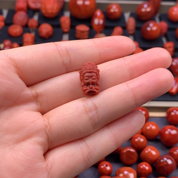 南红玛瑙未镶嵌宝宝观音10MM