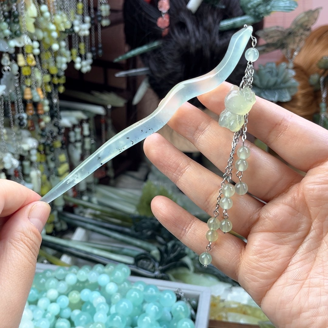 蛇纹石玉发饰未镶嵌默认微瑕岫玉发簪