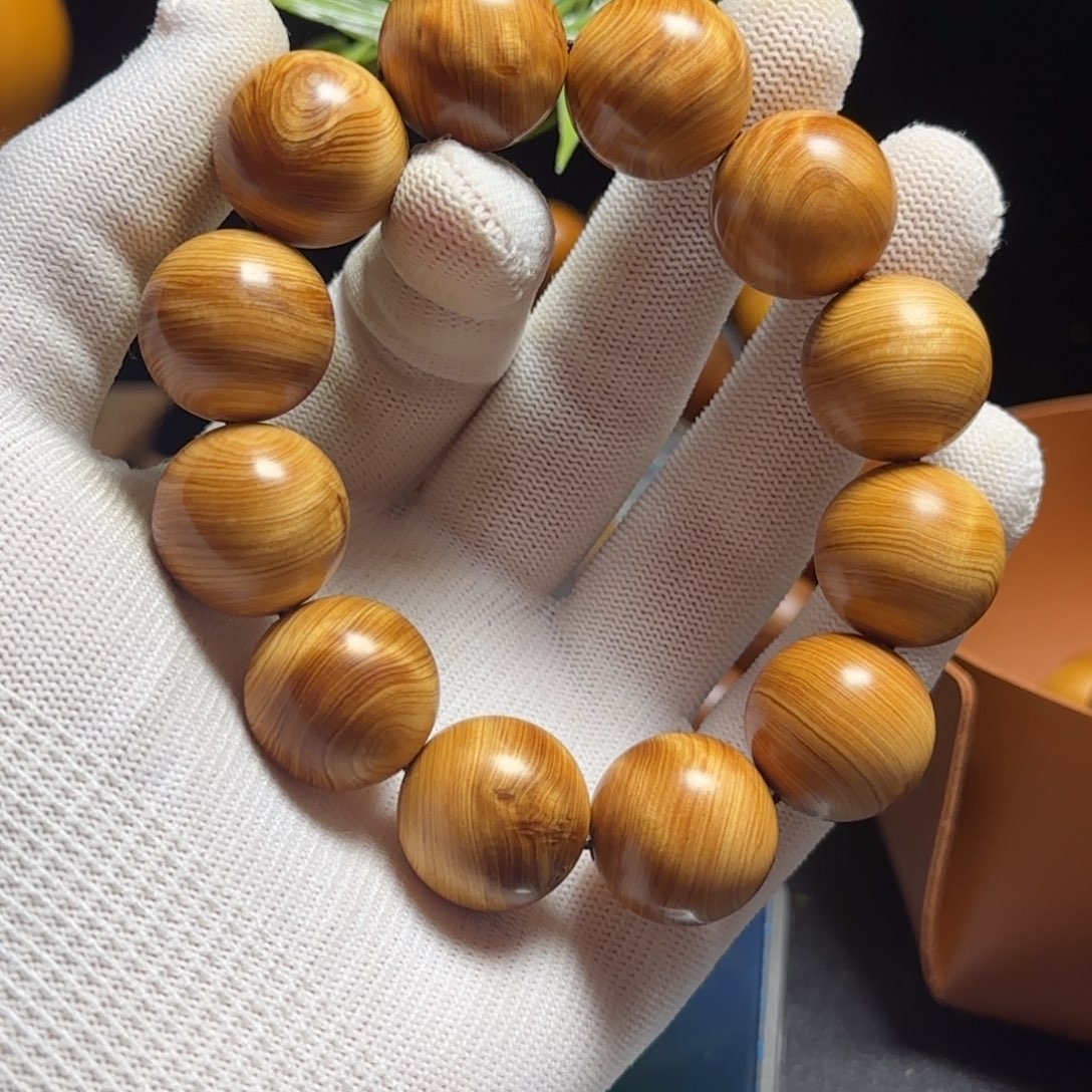 柏木（崖柏）爱*缘太行崖柏红油闪20