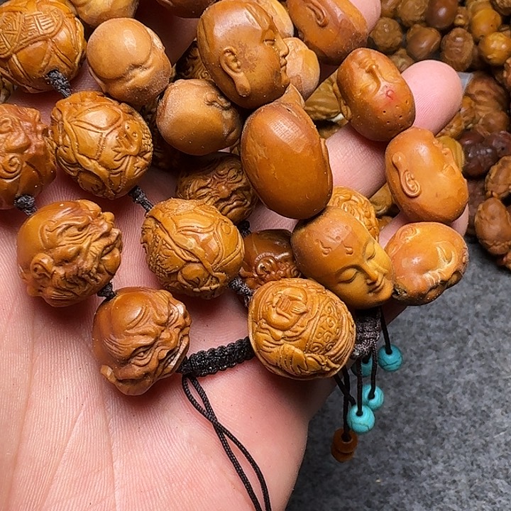 橄榄核手串你是谁