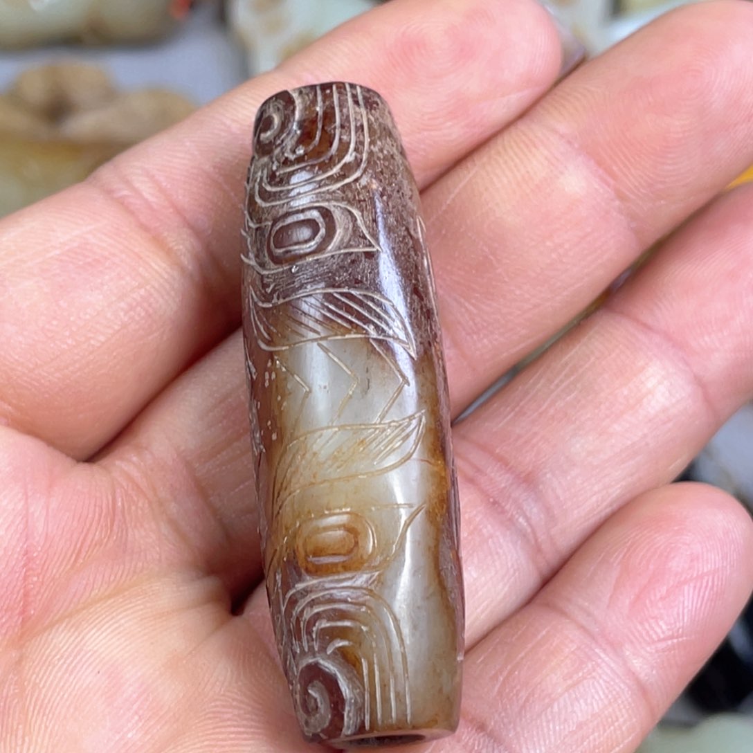 和田玉颈饰未镶嵌云***哥