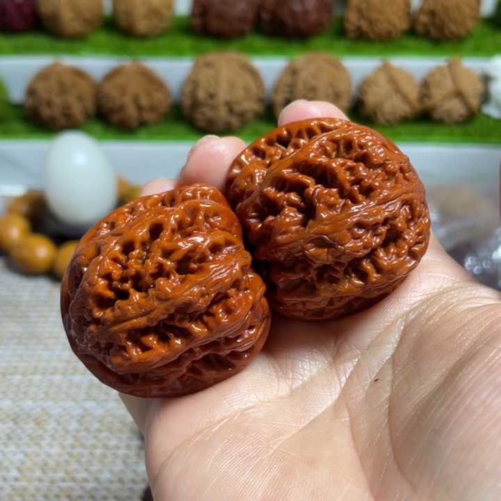 ℡***༒文玩核桃把件大粗筋