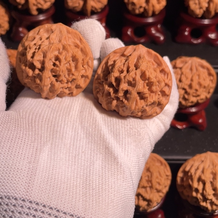 文玩核桃吊坠41官帽维修