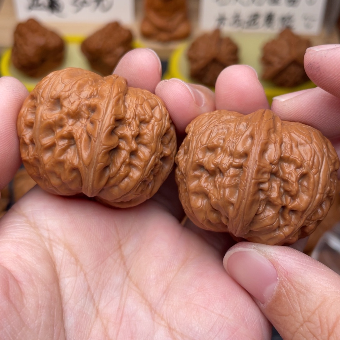 文玩核桃把件元宝39