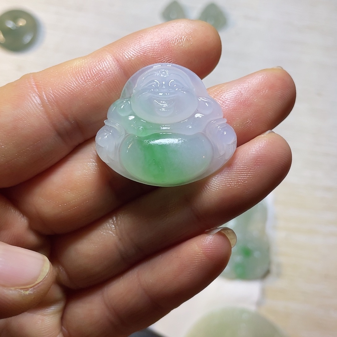 未镶嵌定制翡翠翡翠吊坠