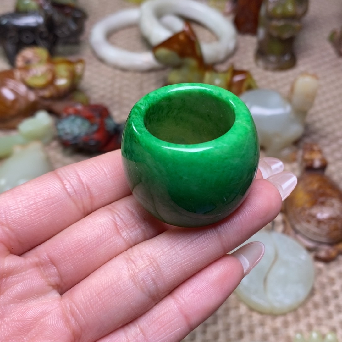 白玉菩提吊坠白玉菩提白玉菩提摆件