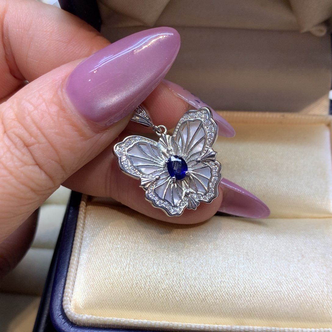 颈饰蓝宝石银S925镶嵌