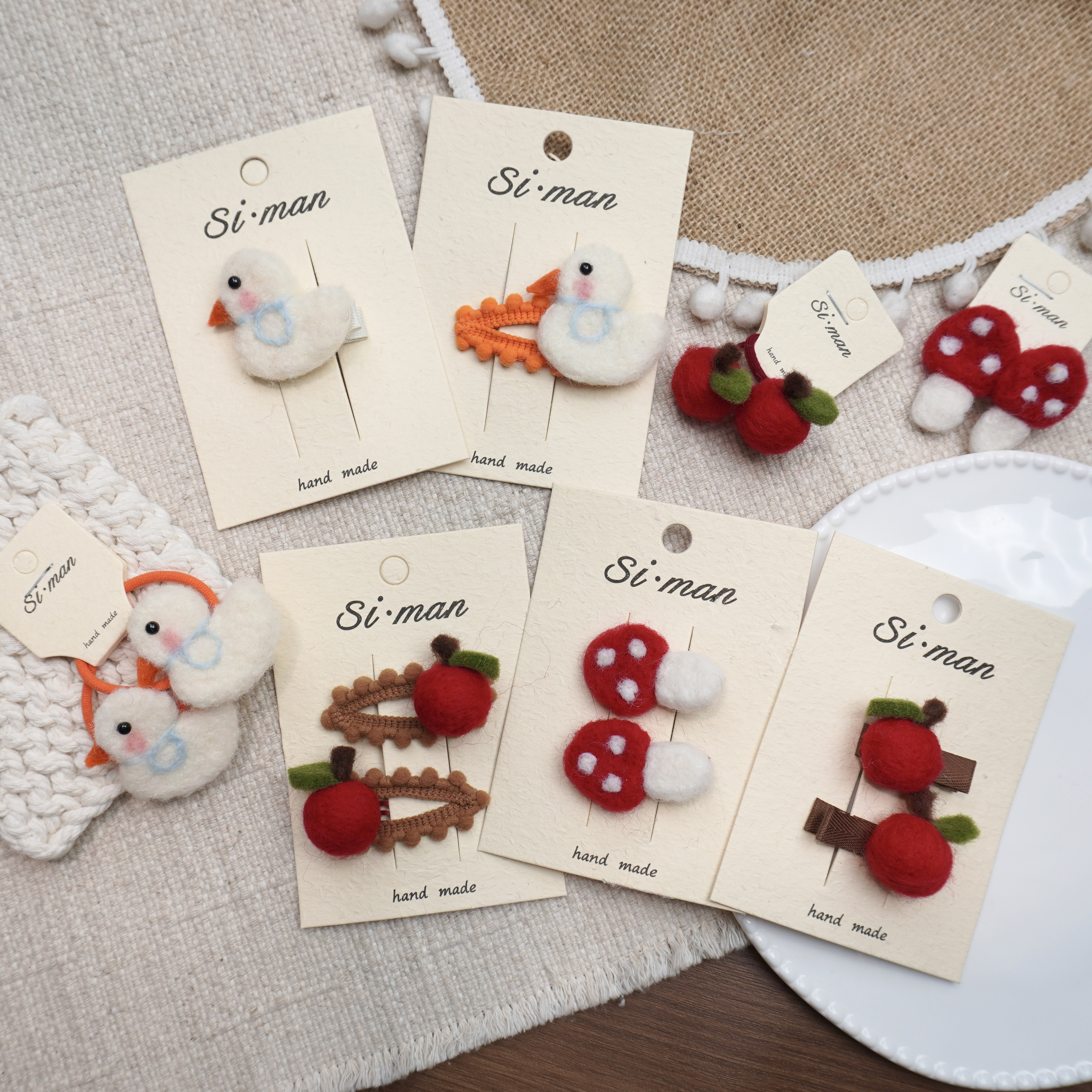 满9.9飞 秋冬新款毛毡水果儿童发夹刘海夹鸭嘴夹可爱女孩手工发饰