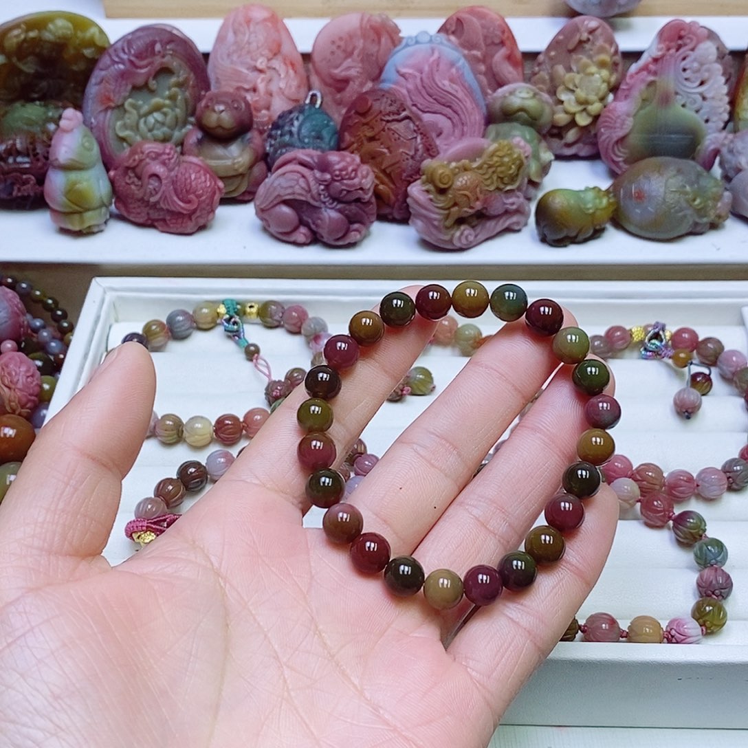 玛瑙/玉髓盐源玛瑙未镶嵌