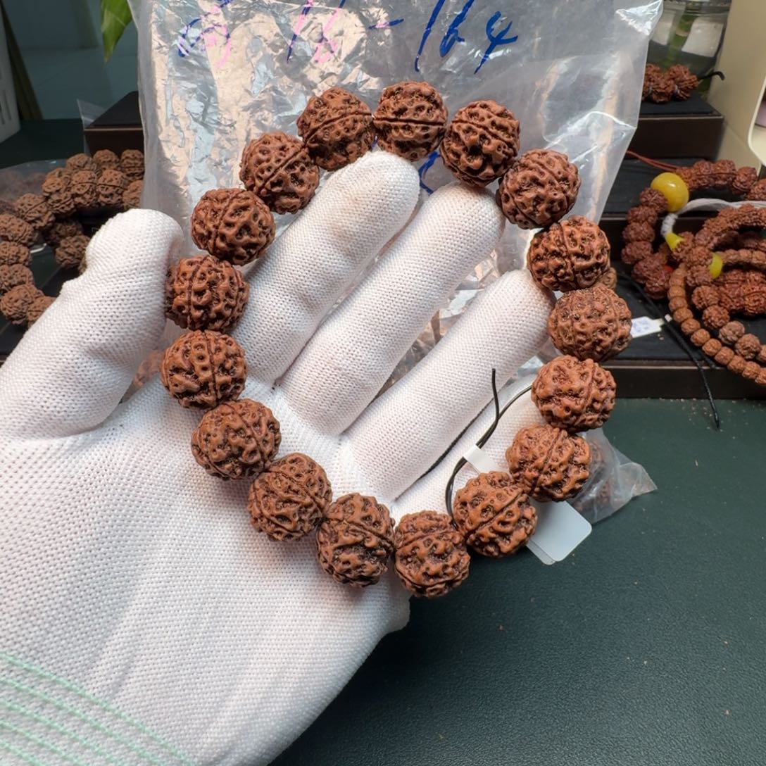 金刚菩提手串18五瓣（不退不换）