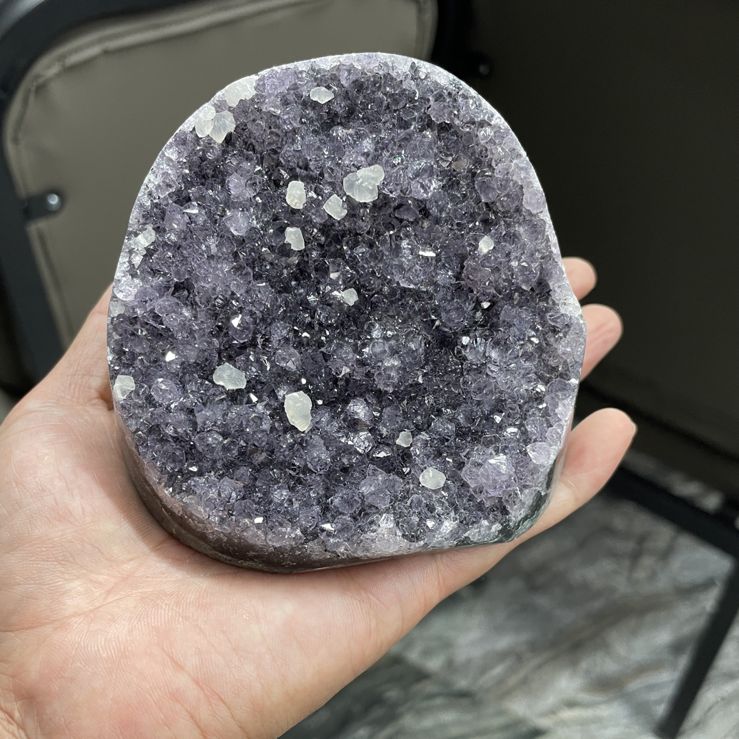 天然的水晶小摆件