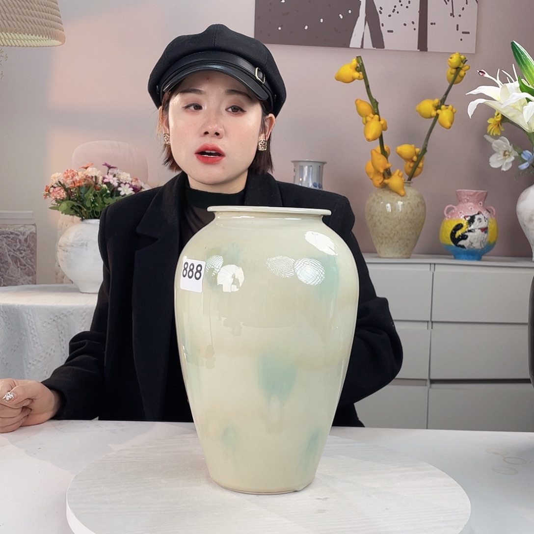 D***y摆件888 景德镇陶瓷艺术精品