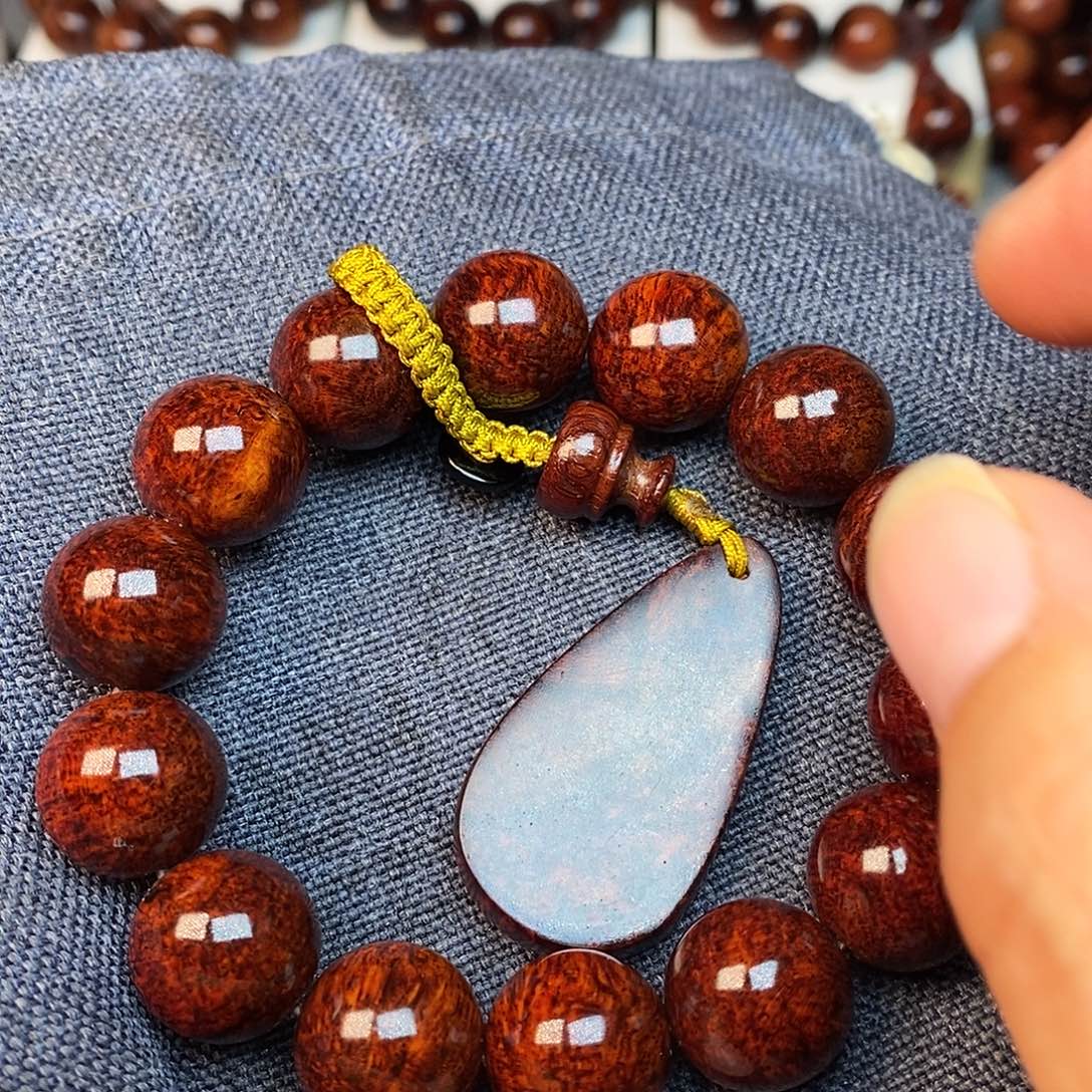 陈***良黄花梨/降香黄檀1.6紫油梨紫油梨紫油梨